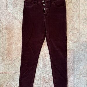 Levi's Women's Skinny Corduroy- Eggplant